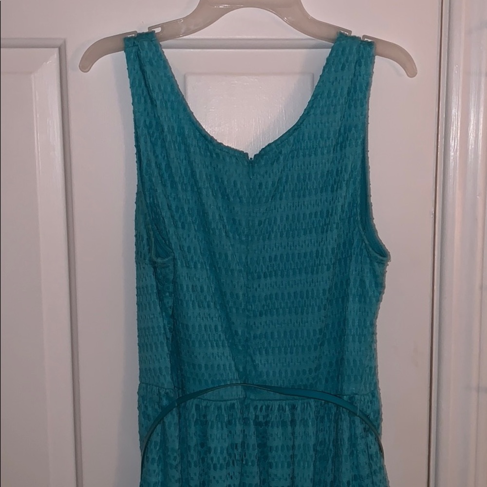 Dress - Picture 3 of 4